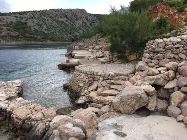 Wil Vannese Stinica Bagian luar foto